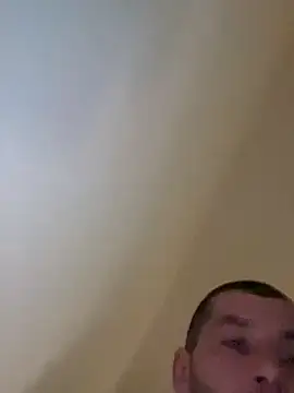 Snapshot of Kinkycouple142 chatting on November 14, 2025, 10:35 pm Kinkycouple142 online show from November 14, 2025, 10:35 pm