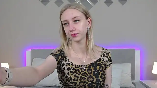 Snapshot of RachaelCute chatting on March 14, 2026, 10:32 am RachaelCute online show from March 14, 2026, 10:32 am