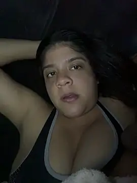 diamore3377 online show from July 24, 2026, 5:03 am