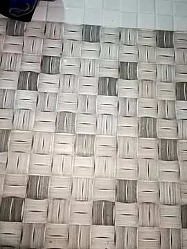 thuy-kieu online show from March 5, 2026, 9:11 pm