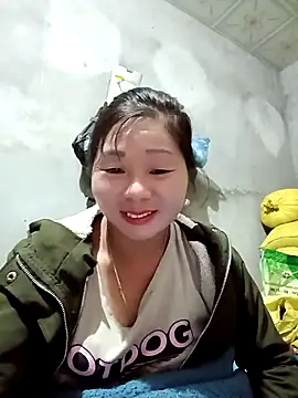 vangkt-cute online show from November 26, 2025, 12:10 am