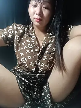 Snapshot of vangkt-cute chatting on May 24, 2026, 5:46 pm vangkt-cute online show from May 24, 2026, 5:46 pm