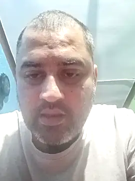 arjunforyou4 online show from December 5, 2025, 1:32 pm