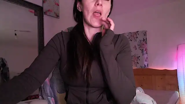 MissyDior8 online show from March 24, 2026, 9:31 am