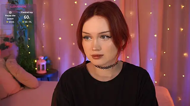 Snapshot of Remy_Foxx chatting on December 4, 2025, 12:59 pm Remy Foxx online show from December 4, 2025, 12:59 pm