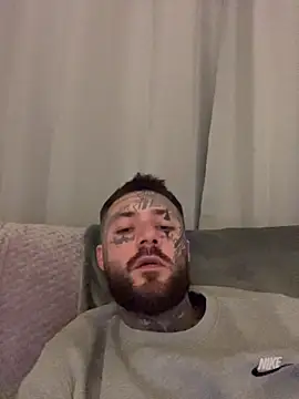 magicmichaell online show from February 16, 2026, 6:06 pm