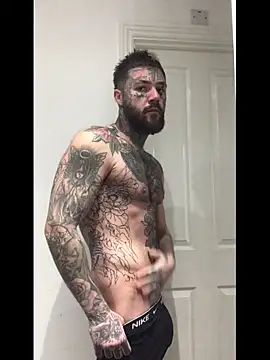 magicmichaell online show from December 1, 2025, 8:37 am