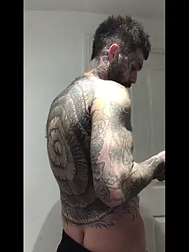 magicmichaell online show from December 1, 2025, 8:42 pm