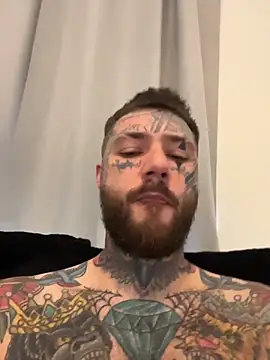 magicmichaell online show from March 11, 2026, 10:42 am