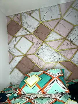 Amira Malia online show from January 5, 2026, 6:33 pm