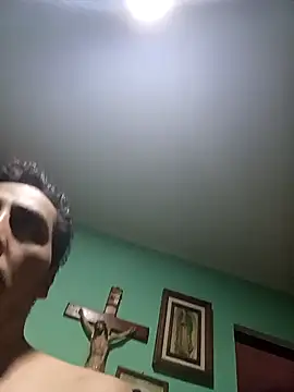 Snapshot of charlyver36 chatting on December 1, 2025, 1:28 am charlyver36 online show from December 1, 2025, 1:28 am