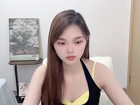 xiao-1 online show from November 12, 2025, 8:29 am