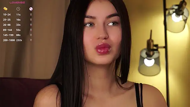 Snapshot of CoreenYorton chatting on January 10, 2026, 1:12 am CoreenYorton online show from January 10, 2026, 1:12 am