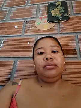 Snapshot of Sarahy- chatting on April 1, 2026, 1:52 pm Sarahy- online show from April 1, 2026, 1:52 pm