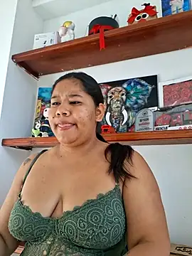 Snapshot of Sarahy- chatting on July 16, 2026, 12:46 pm Sarahy- online show from July 16, 2026, 12:46 pm