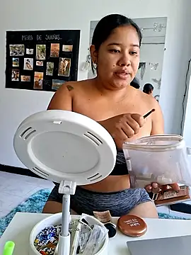 Snapshot of Sarahy- chatting on January 7, 2026, 12:54 pm Sarahy- online show from January 7, 2026, 12:54 pm