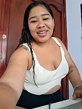 Snapshot of Sarahy- chatting on January 9, 2026, 12:34 pm Sarahy- online show from January 9, 2026, 12:34 pm