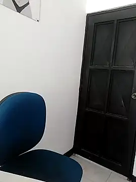 Snapshot of Sarahy- chatting on December 14, 2025, 12:55 pm Sarahy- online show from December 14, 2025, 12:55 pm