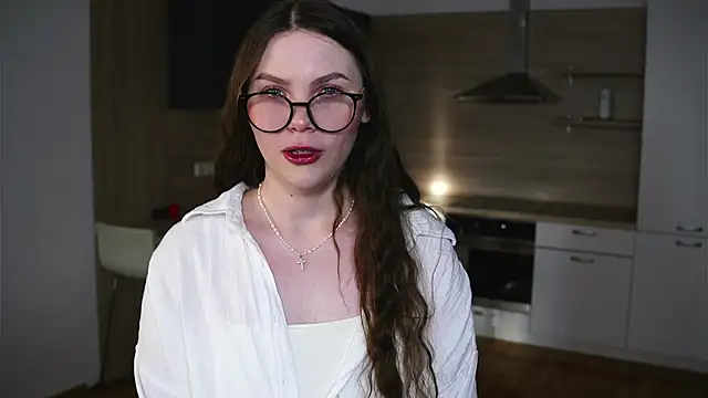 Snapshot of BelvaCaimi chatting on November 25, 2025, 6:14 am BelvaCaimi online show from November 25, 2025, 6:14 am