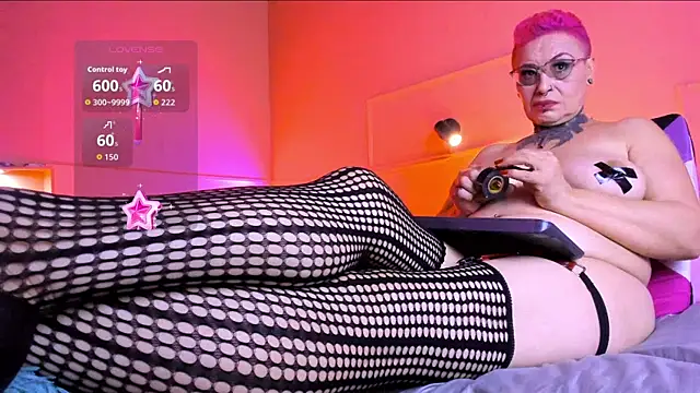 Snapshot of MATURE_HARDCORE chatting on November 21, 2025, 3:05 am MATURE HARDCORE online show from November 21, 2025, 3:05 am