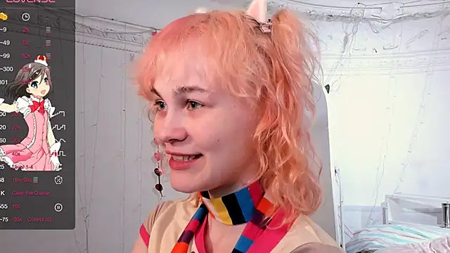 Snapshot of Awawrin chatting on November 25, 2025, 9:15 pm Awawrin online show from November 25, 2025, 9:15 pm