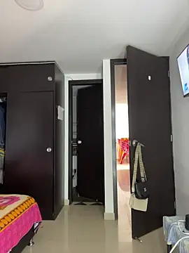 Snapshot of Just_danna chatting on January 9, 2026, 2:35 pm Just danna online show from January 9, 2026, 2:35 pm