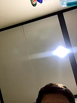 luisDi07 online show from November 11, 2025, 7:58 am