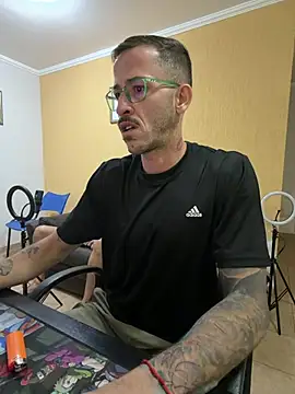 Lucasjandre online show from June 22, 2026, 12:49 am