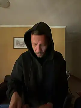 Lucasjandre online show from July 25, 2026, 12:22 pm