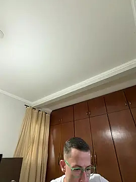 Lucasjandre online show from June 30, 2026, 8:31 pm