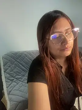 amatista katzenn online show from March 19, 2026, 10:10 pm