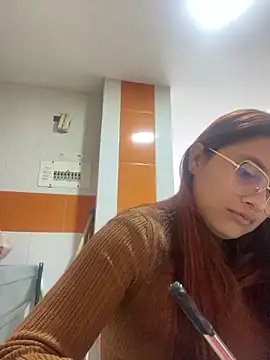 amatista katzenn online show from March 18, 2026, 6:09 pm