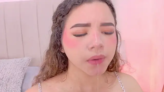 Snapshot of Anastasia_gb chatting on November 15, 2025, 1:15 pm Anastasia gb online show from November 15, 2025, 1:15 pm