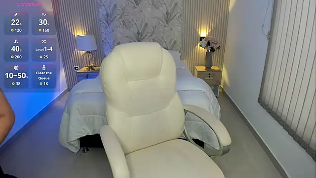 Kim stonee online show from February 11, 2026, 8:41 pm