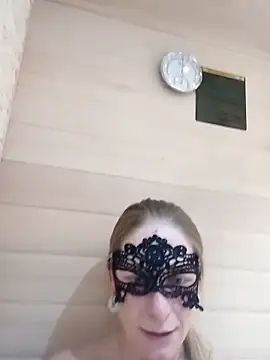 MelleEloa online show from February 6, 2026, 7:10 pm