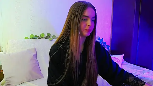 Snapshot of AlicaLOVEalisa777 chatting on December 21, 2025, 1:57 pm AlicaLOVEalisa777 online show from December 21, 2025, 1:57 pm