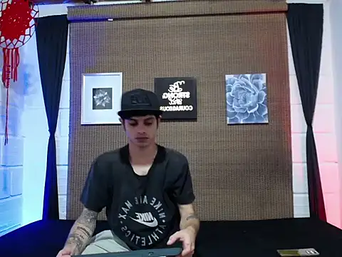 Snapshot of wild_duo777 chatting on December 3, 2025, 6:51 pm wild duo777 online show from December 3, 2025, 6:51 pm