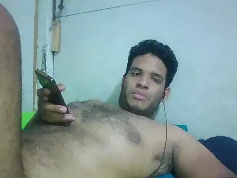 Snapshot of josecamsex27 chatting on November 14, 2025, 4:10 pm josecamsex27 online show from November 14, 2025, 4:10 pm