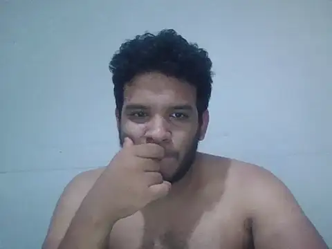 Snapshot of josecamsex27 chatting on November 28, 2025, 5:02 pm josecamsex27 online show from November 28, 2025, 5:02 pm