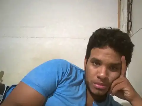 Snapshot of josecamsex27 chatting on February 7, 2026, 3:03 am josecamsex27 online show from February 7, 2026, 3:03 am