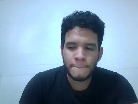 Snapshot of josecamsex27 chatting on November 18, 2025, 7:17 pm josecamsex27 online show from November 18, 2025, 7:17 pm