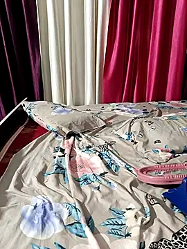 Bhabhiji9170 online show from November 11, 2025, 5:02 am