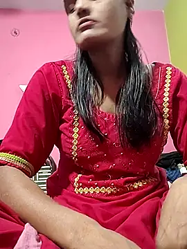 Snapshot of Zoya_Gi chatting on November 15, 2025, 10:41 am Zoya Gi online show from November 15, 2025, 10:41 am