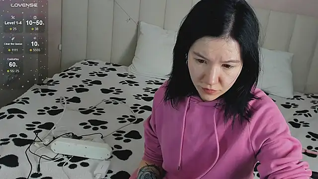 Snapshot of Lina_Moony chatting on February 12, 2026, 9:20 am Lina Moony online show from February 12, 2026, 9:20 am