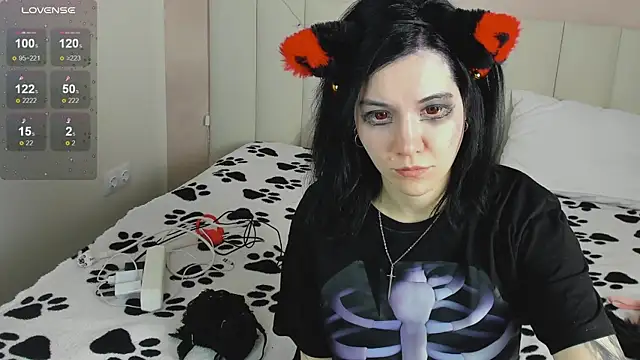 Snapshot of Lina_Moony chatting on February 6, 2026, 1:45 am Lina Moony online show from February 6, 2026, 1:45 am