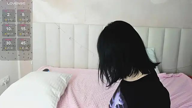 Snapshot of Lina_Moony chatting on January 11, 2026, 2:07 am Lina Moony online show from January 11, 2026, 2:07 am