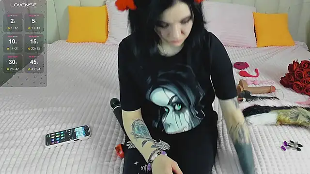 Snapshot of Lina_Moony chatting on February 18, 2026, 1:58 am Lina Moony online show from February 18, 2026, 1:58 am