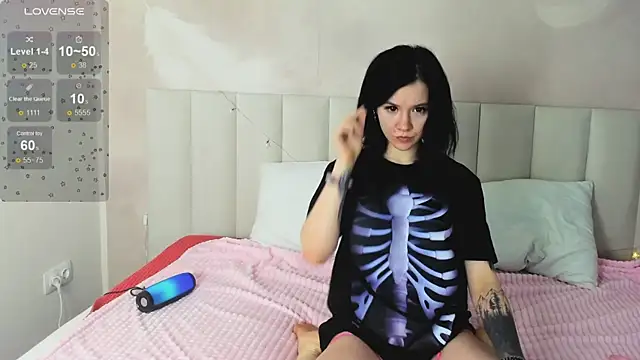 Snapshot of Lina_Moony chatting on January 10, 2026, 8:53 am Lina Moony online show from January 10, 2026, 8:53 am