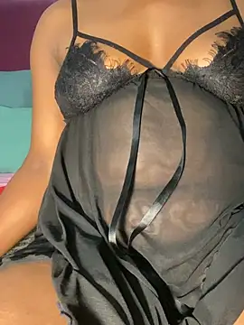 Snapshot of MaskedMuseXXX chatting on April 5, 2026, 8:48 pm MaskedMuseXXX online show from April 5, 2026, 8:48 pm