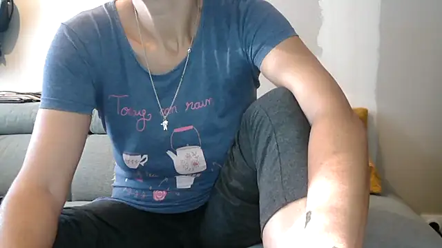 Snapshot of nymho5629 chatting on December 3, 2025, 11:31 am nymho5629 online show from December 3, 2025, 11:31 am